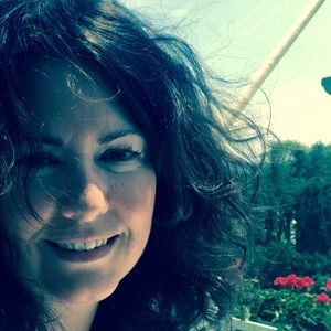 Meet your Posher, Julie